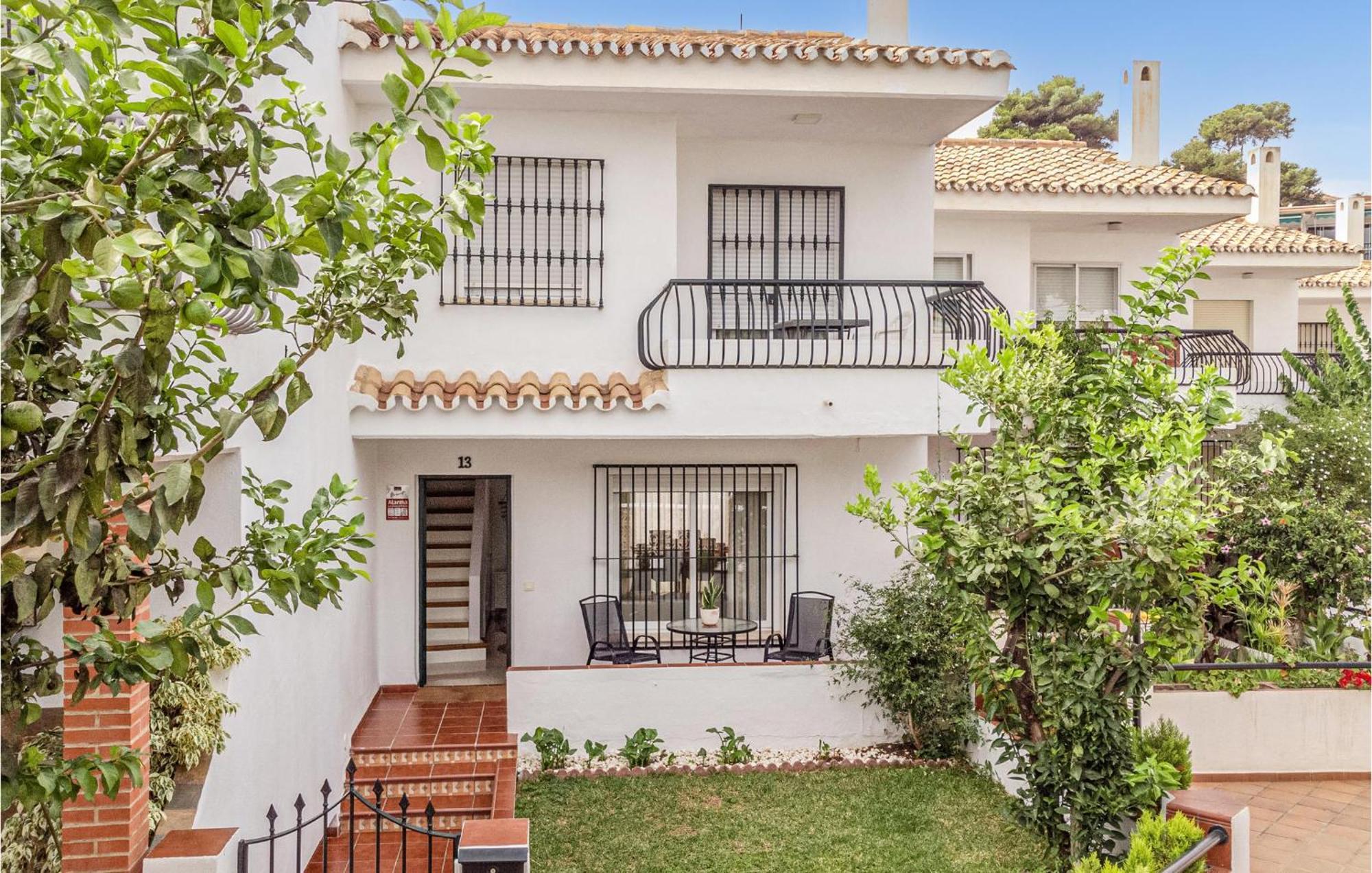 Nice Home In Velez-Malaga With Wifi エクステリア 写真
