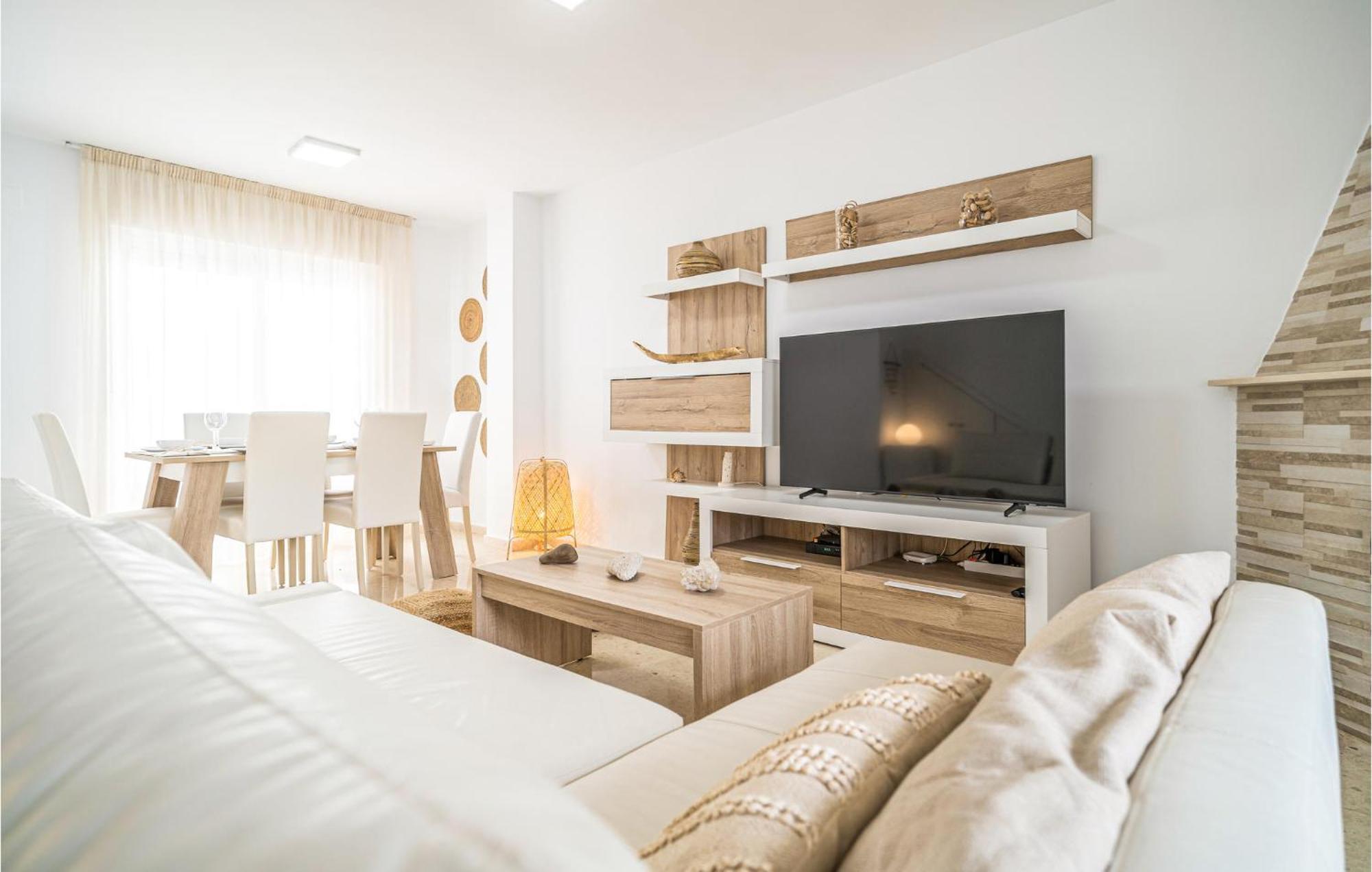 Nice Home In Velez-Malaga With Wifi エクステリア 写真