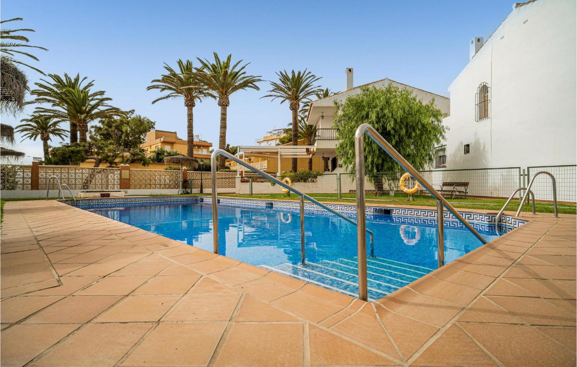 Nice Home In Velez-Malaga With Wifi エクステリア 写真